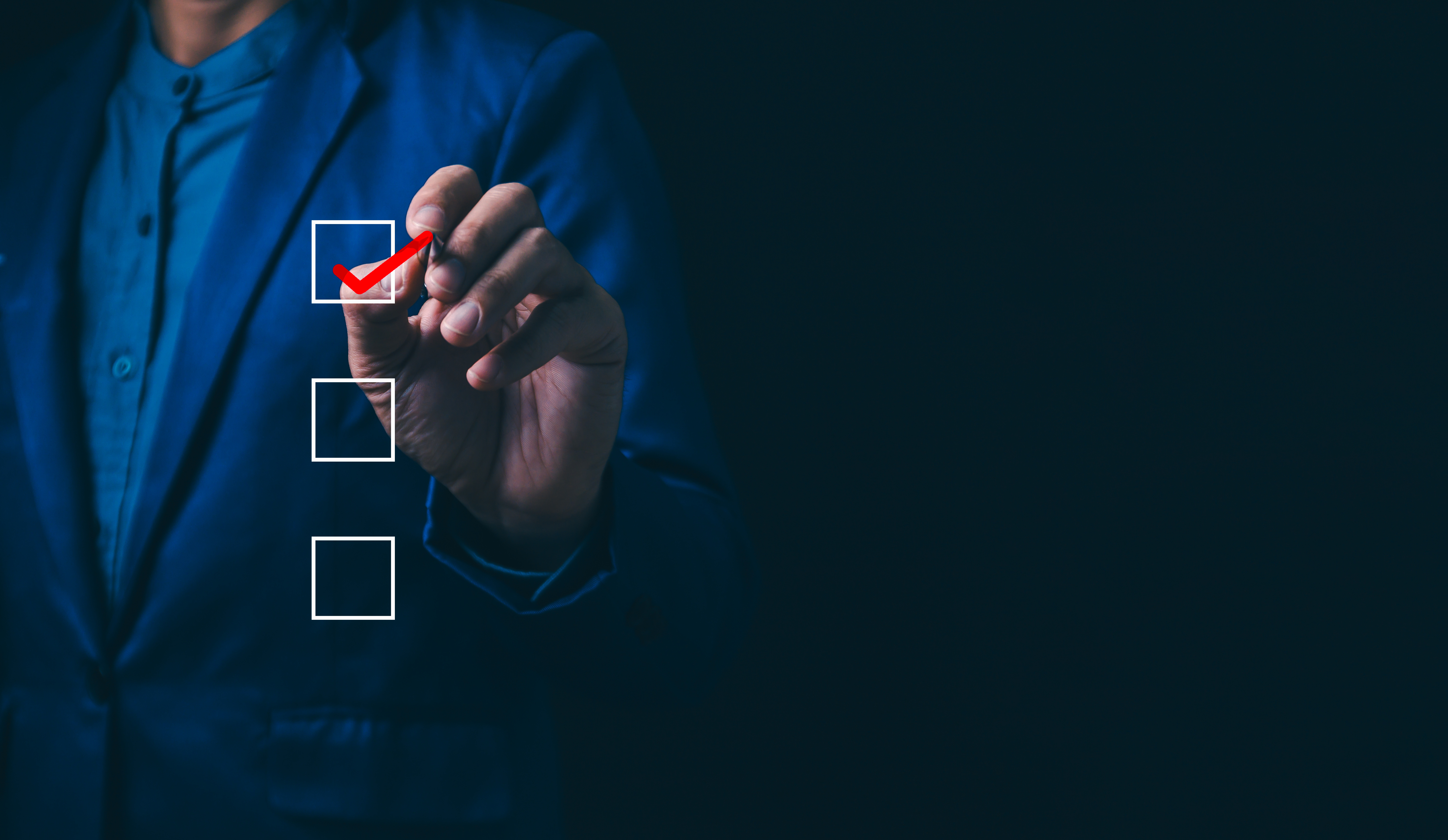 Anonymous Surveys vs. Interviews: Which Board Evaluation Method Works Best?